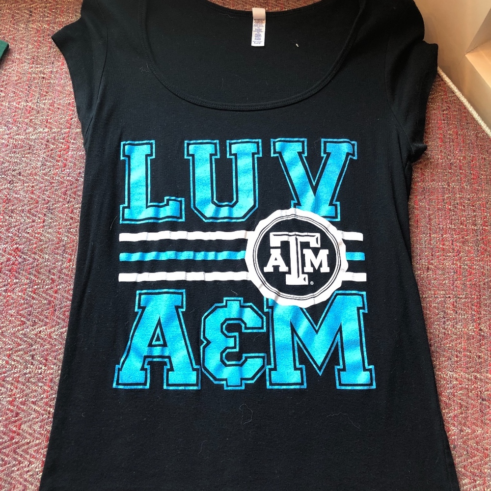 Bella Texas A&M Top
